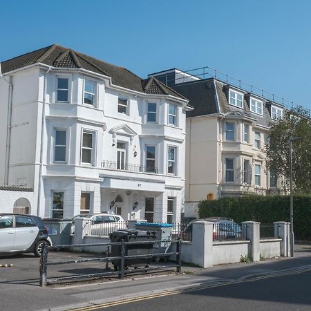 Bournemouth Beachfront Retreat 3 Bedroom 3 Bathroom Seaside B&B With Free Parking Esterno foto