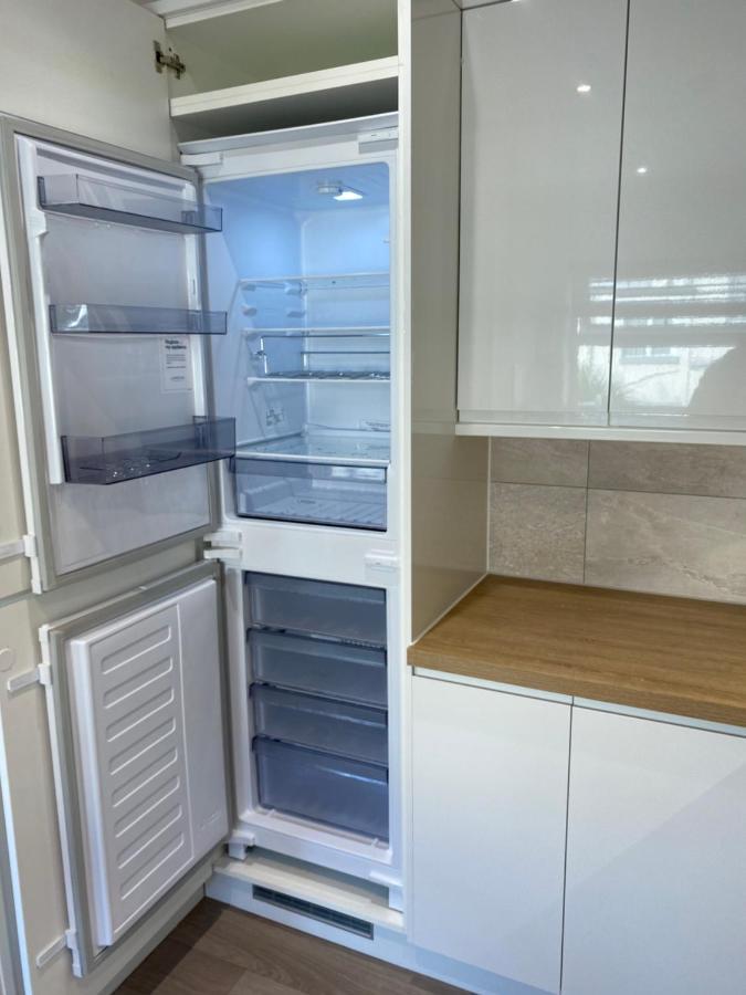 Bournemouth Beachfront Retreat 3 Bedroom 3 Bathroom Seaside B&B With Free Parking Esterno foto