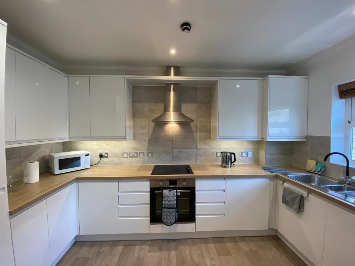 Bournemouth Beachfront Retreat 3 Bedroom 3 Bathroom Seaside B&B With Free Parking Esterno foto