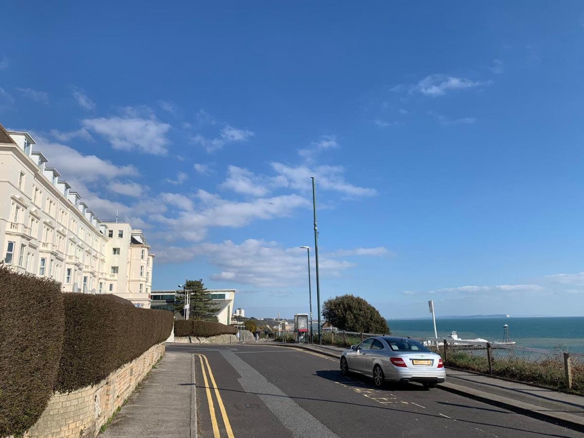 Bournemouth Beachfront Retreat 3 Bedroom 3 Bathroom Seaside B&B With Free Parking Esterno foto