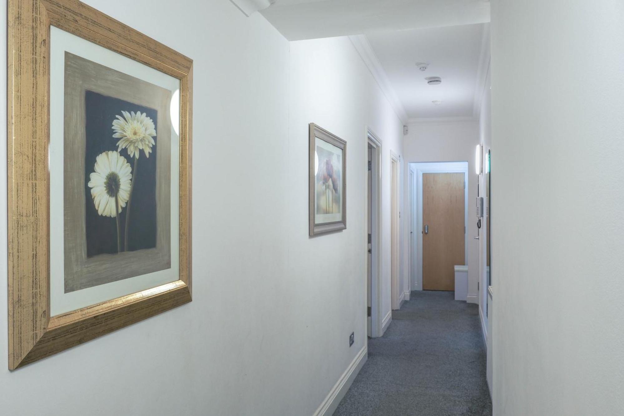 Bournemouth Beachfront Retreat 3 Bedroom 3 Bathroom Seaside B&B With Free Parking Esterno foto