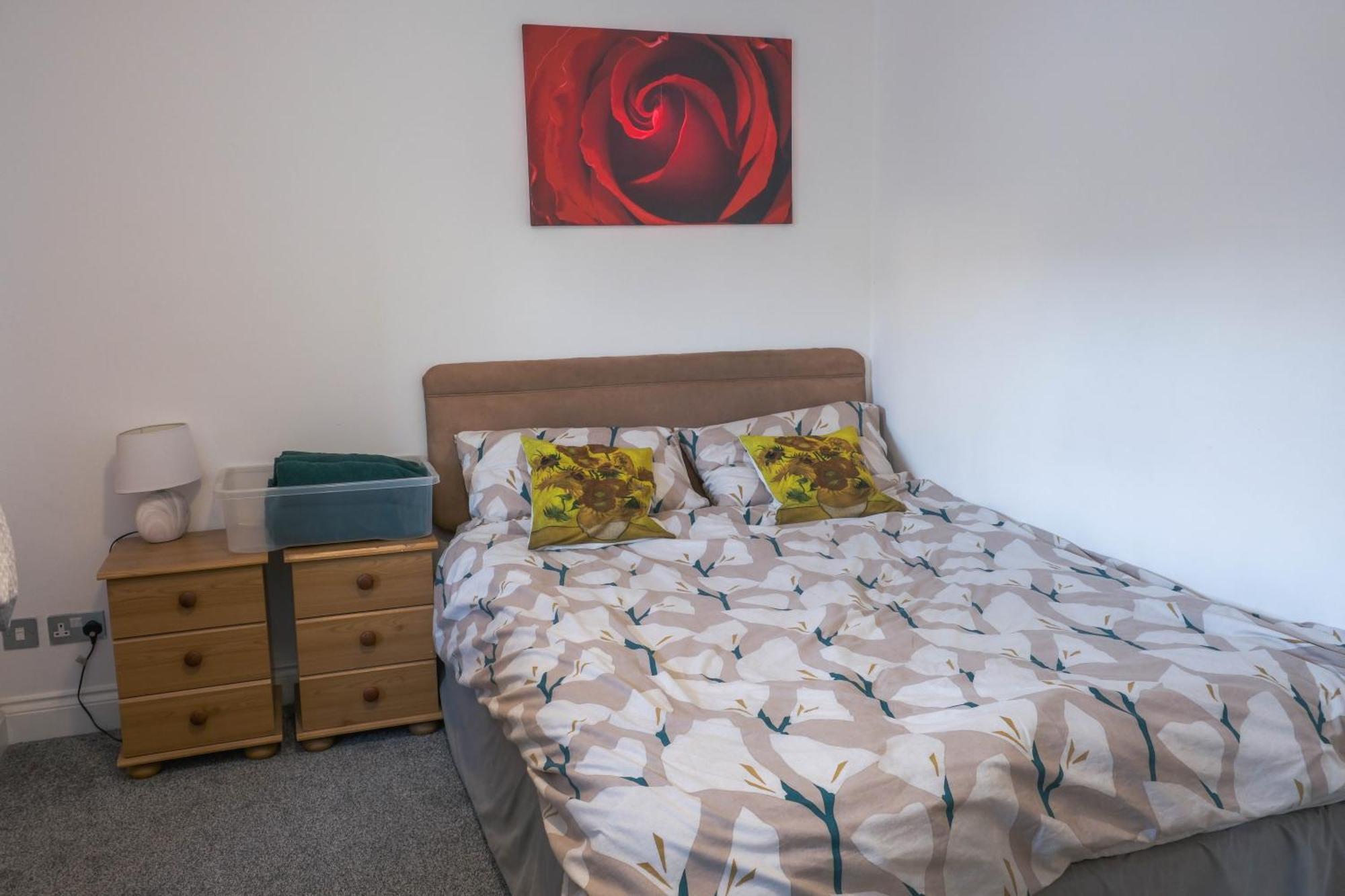 Bournemouth Beachfront Retreat 3 Bedroom 3 Bathroom Seaside B&B With Free Parking Esterno foto
